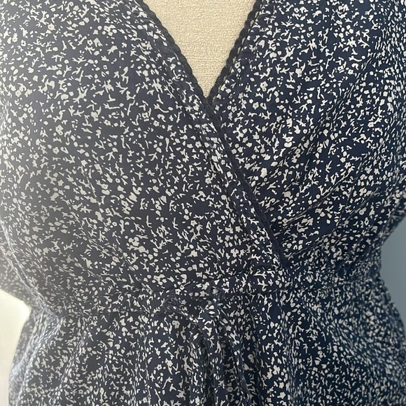 Eddie Bauer Women’s fully lined Sumner Dress - Picture 4 of 6